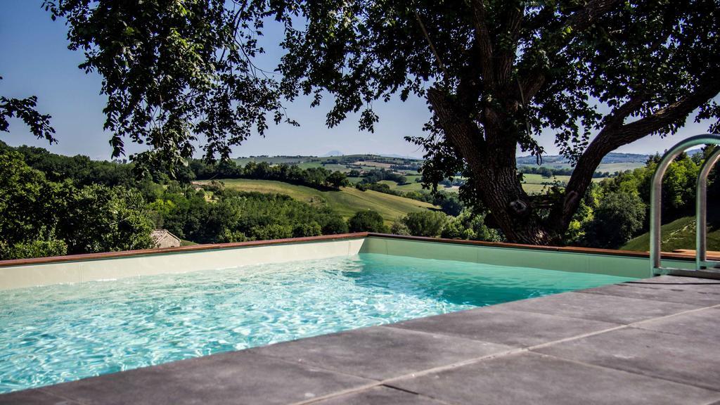 B&B I Fiori Della Cava เปซาโร ภายนอก รูปภาพ