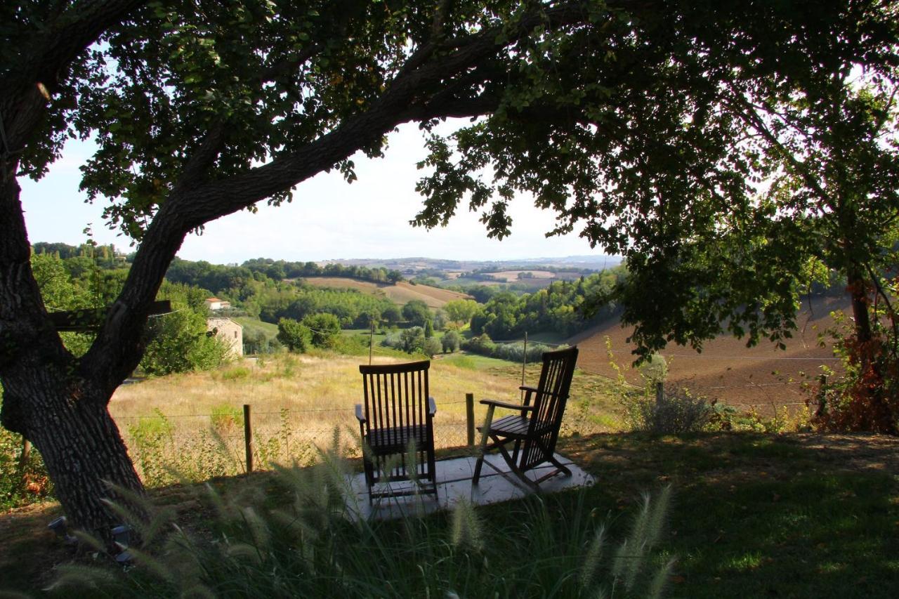 B&B I Fiori Della Cava เปซาโร ภายนอก รูปภาพ